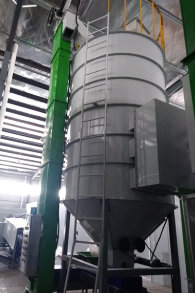 湖北雙利農(nóng)機(jī)制造有限公司 湖北雙利農(nóng)機(jī)制造有限公司